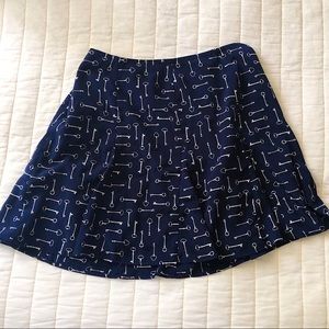 Banana Republic navy pattern mini skirt